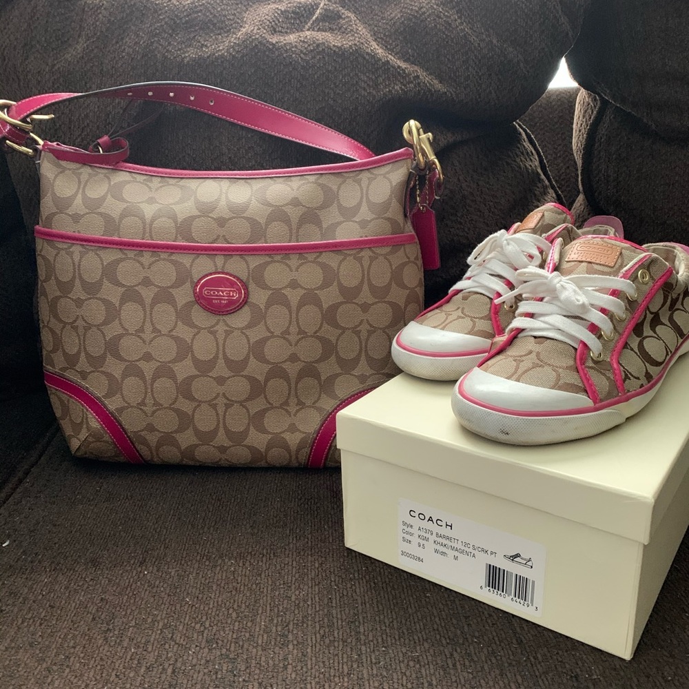 Coach purse - Picture 5 of 5
